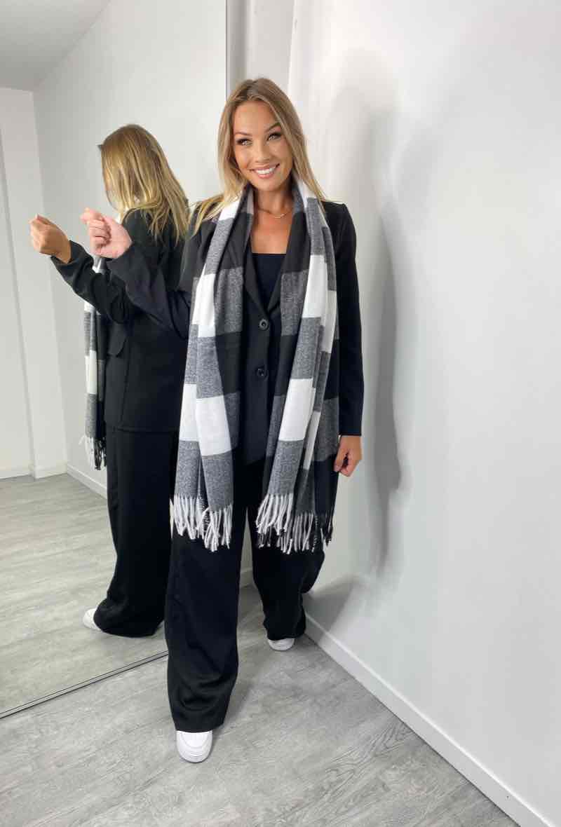 Echarpes a franges beige image 1