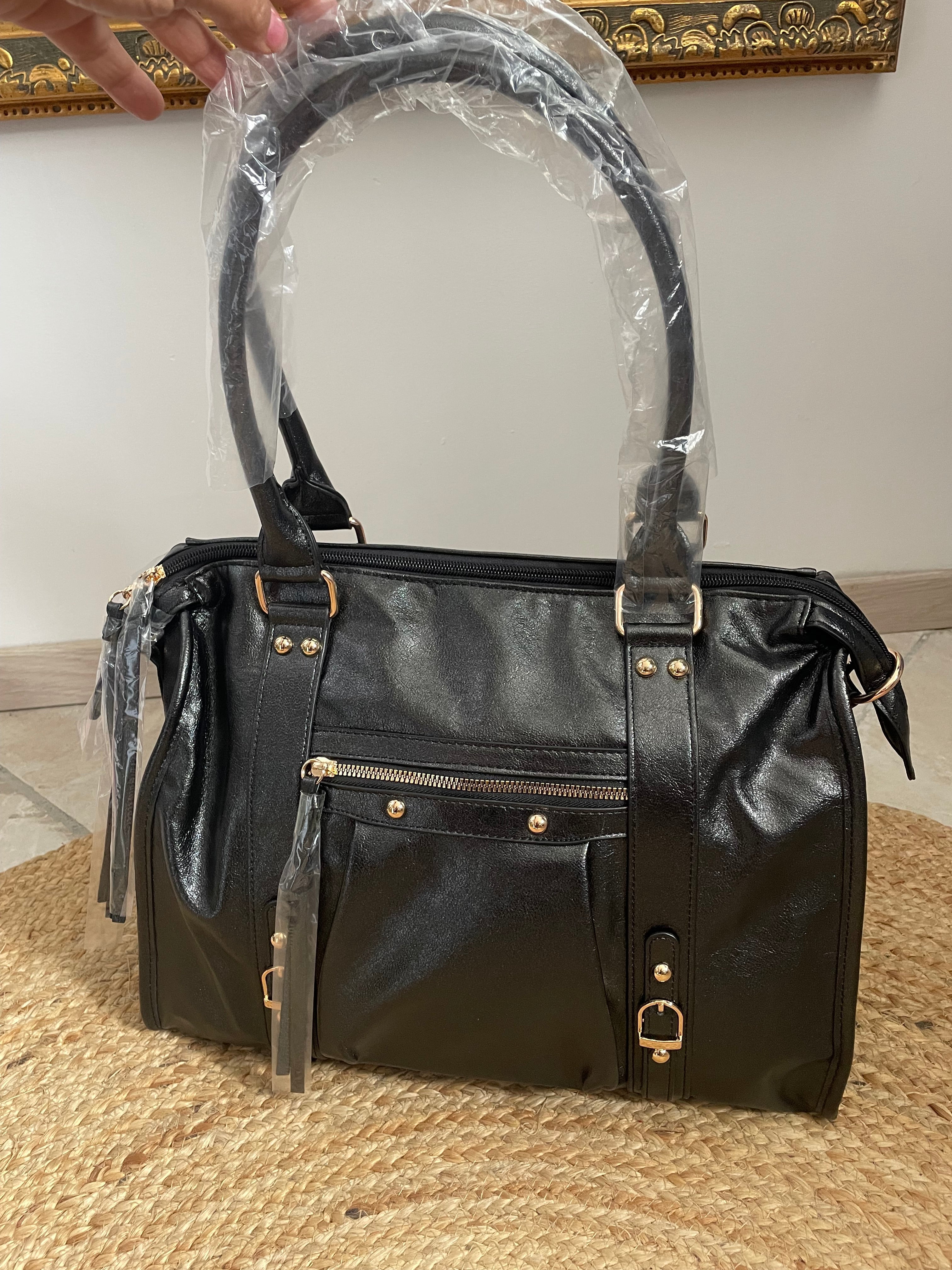 SAC SKYLAR XXL NOIR – Grand Sac Femme Tendance Multi-Poches avec Bandoulière