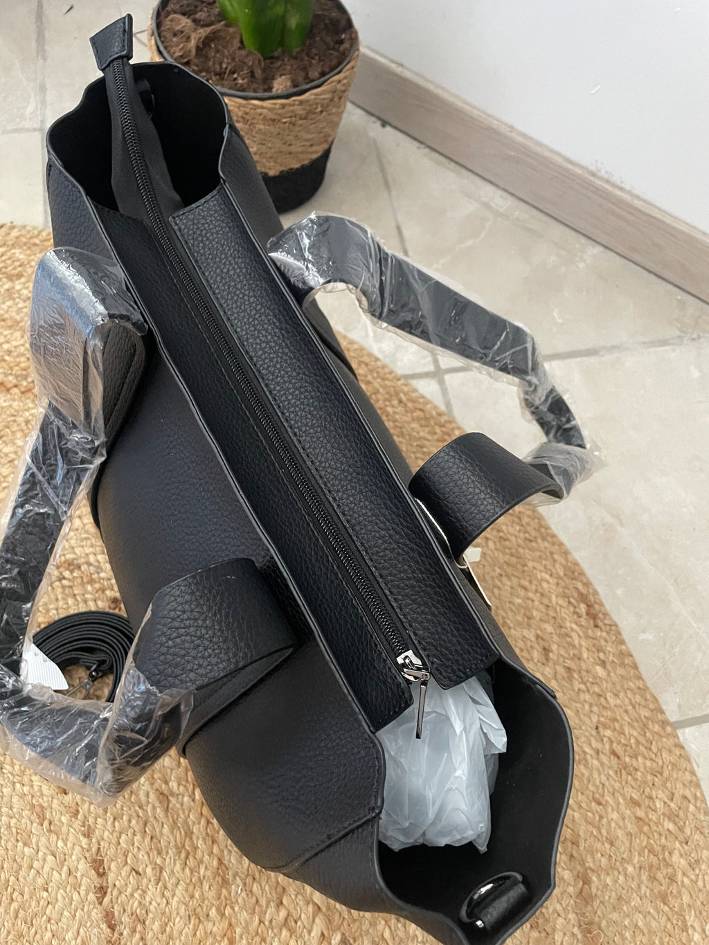 Sac Ayana Noir Grand Format – Tote Bag Tendance Femme