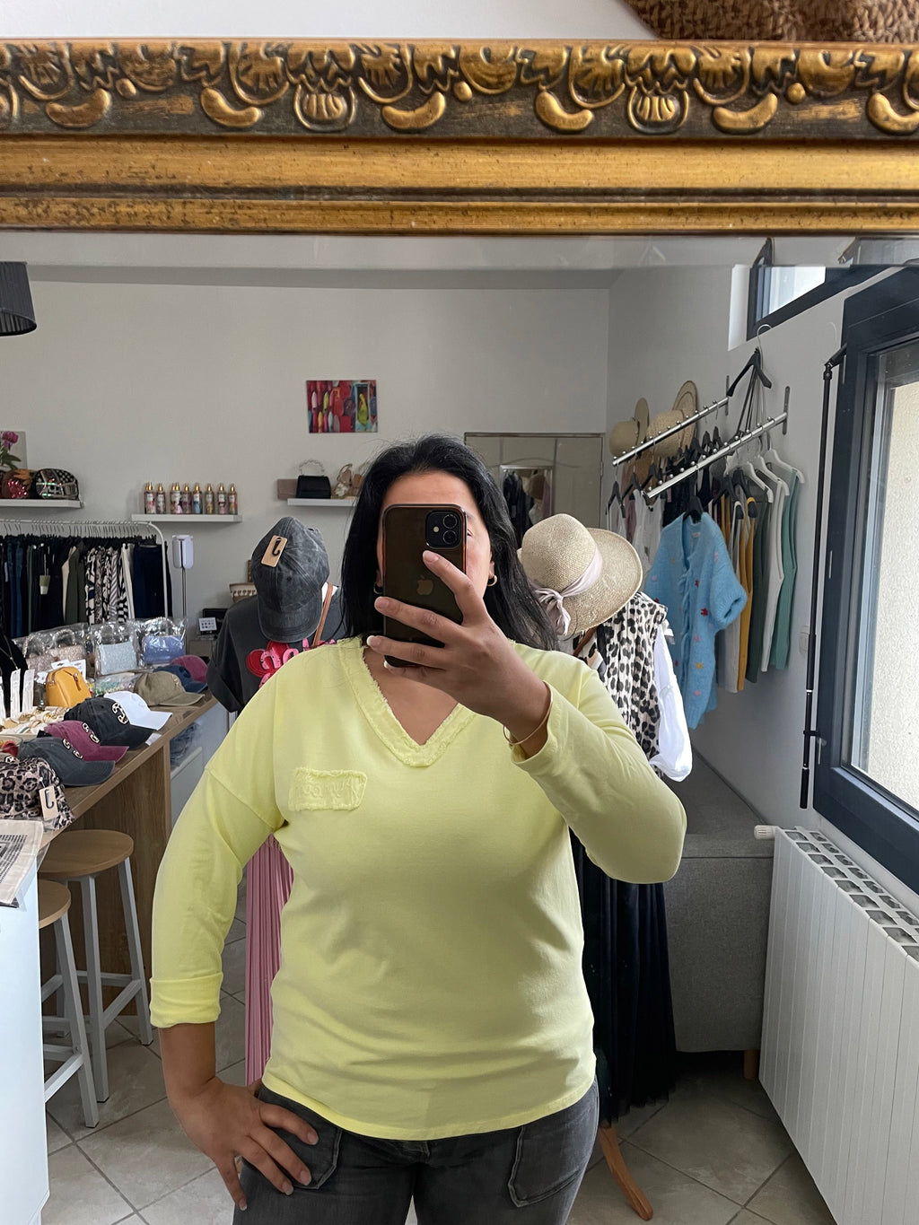 PULL ANGELA JAUNE image 1