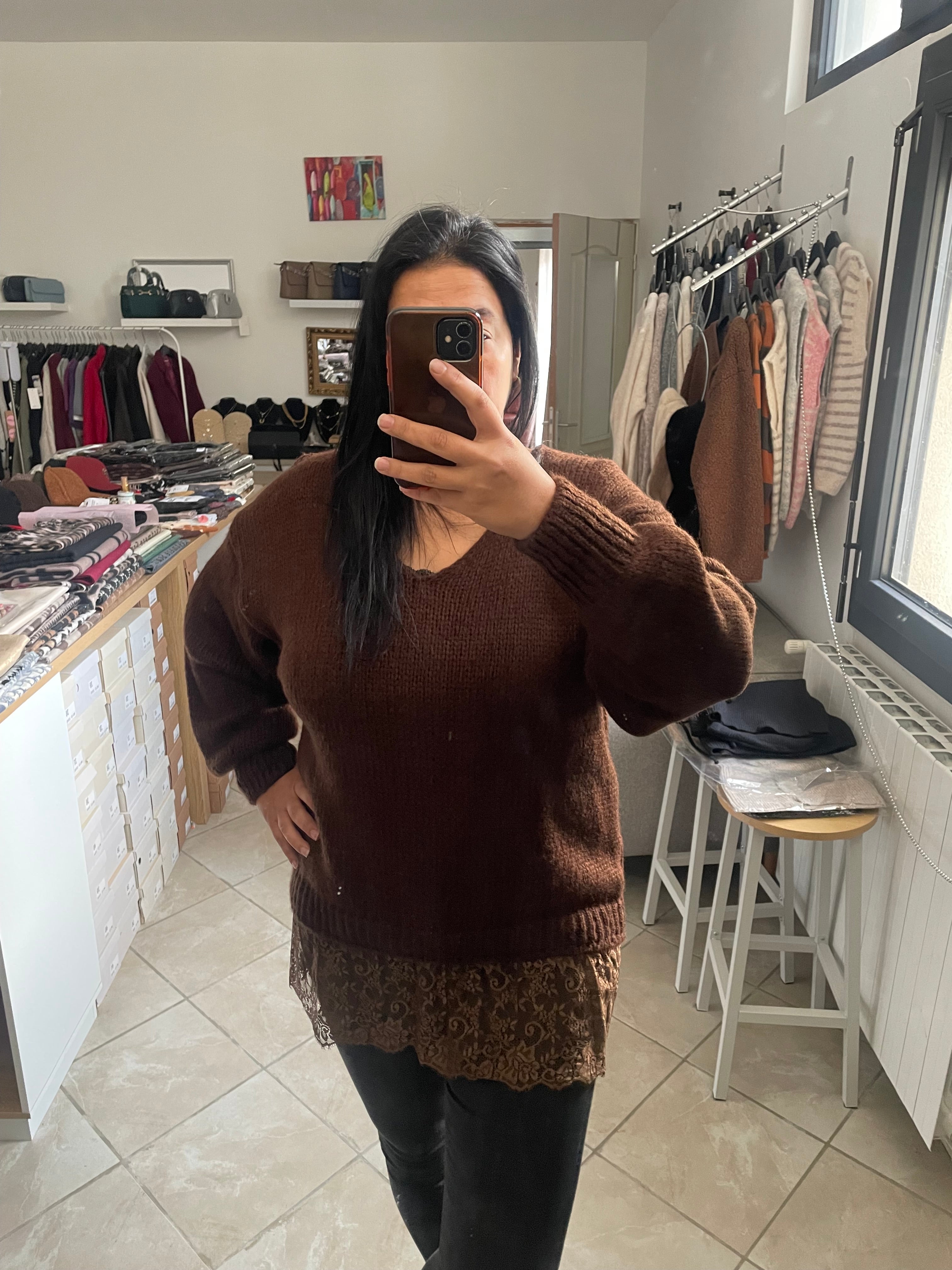 Pulls avec dentelle marron