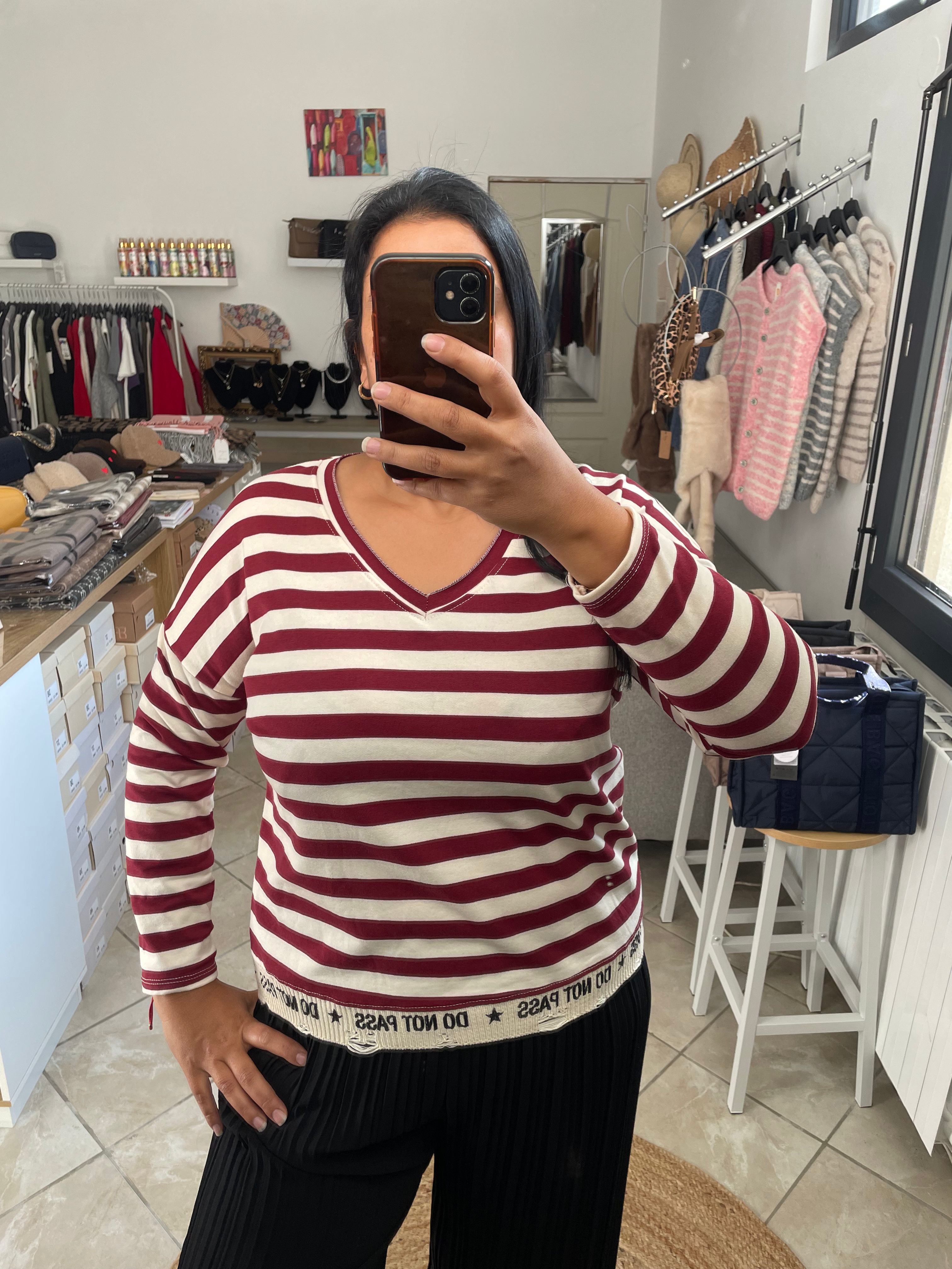 PULL DO NOT PASS BORDEAUX image 0