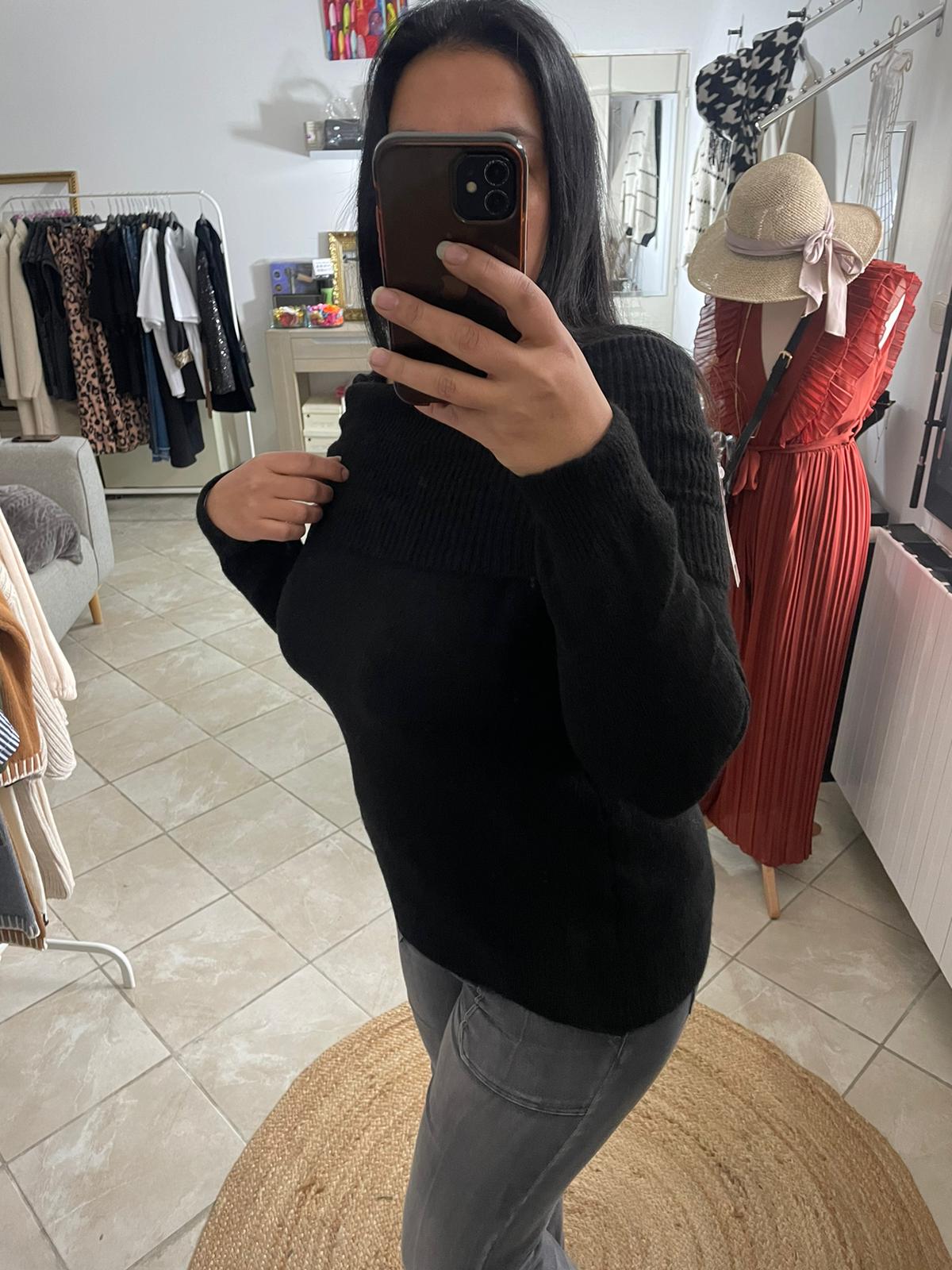 PULL AMBRE NOIR image 2