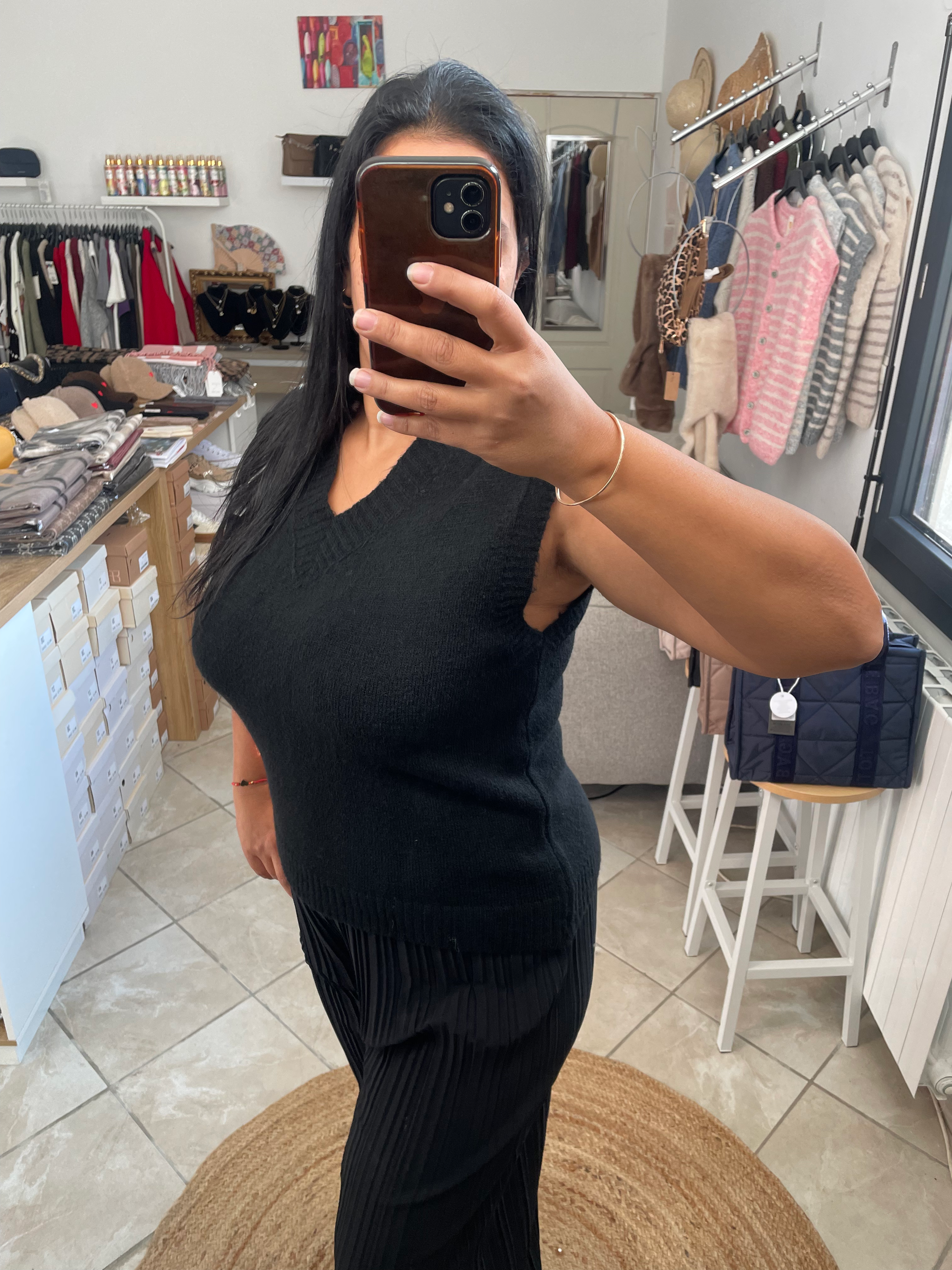 PULL NINA NOIR image 1