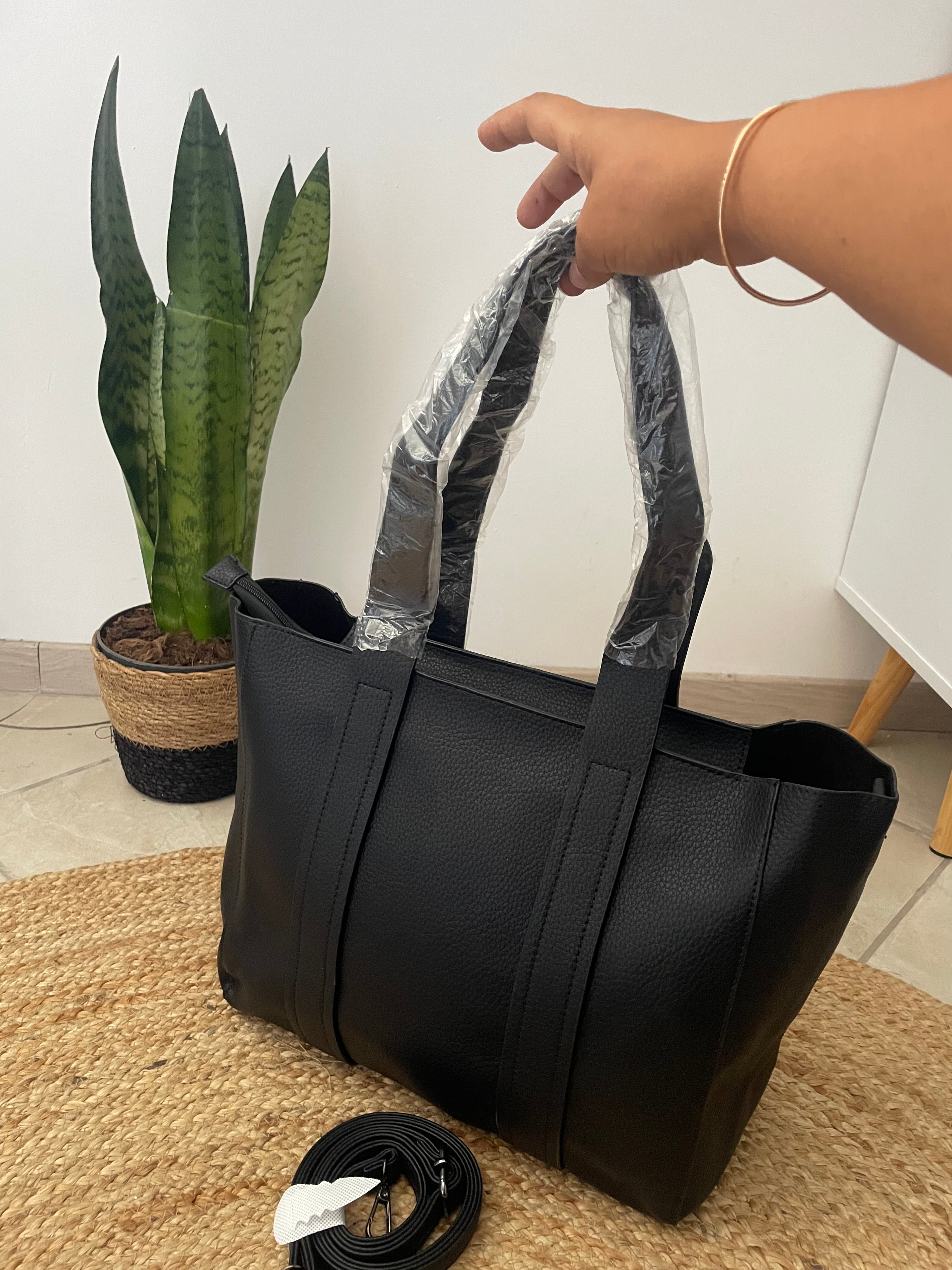 Sac Ayana Noir Grand Format – Tote Bag Tendance Femme