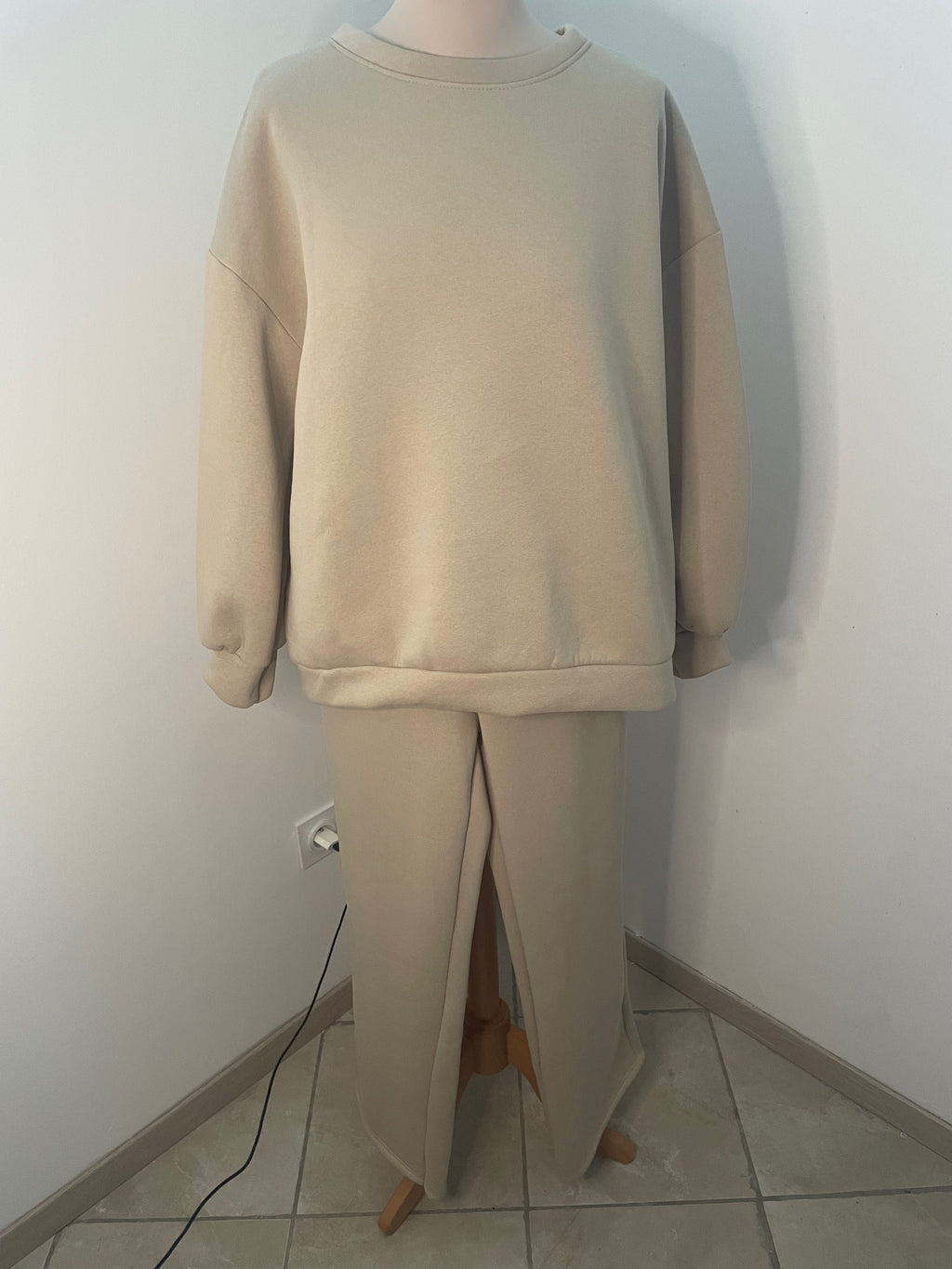 Ensemble Jogging image 1