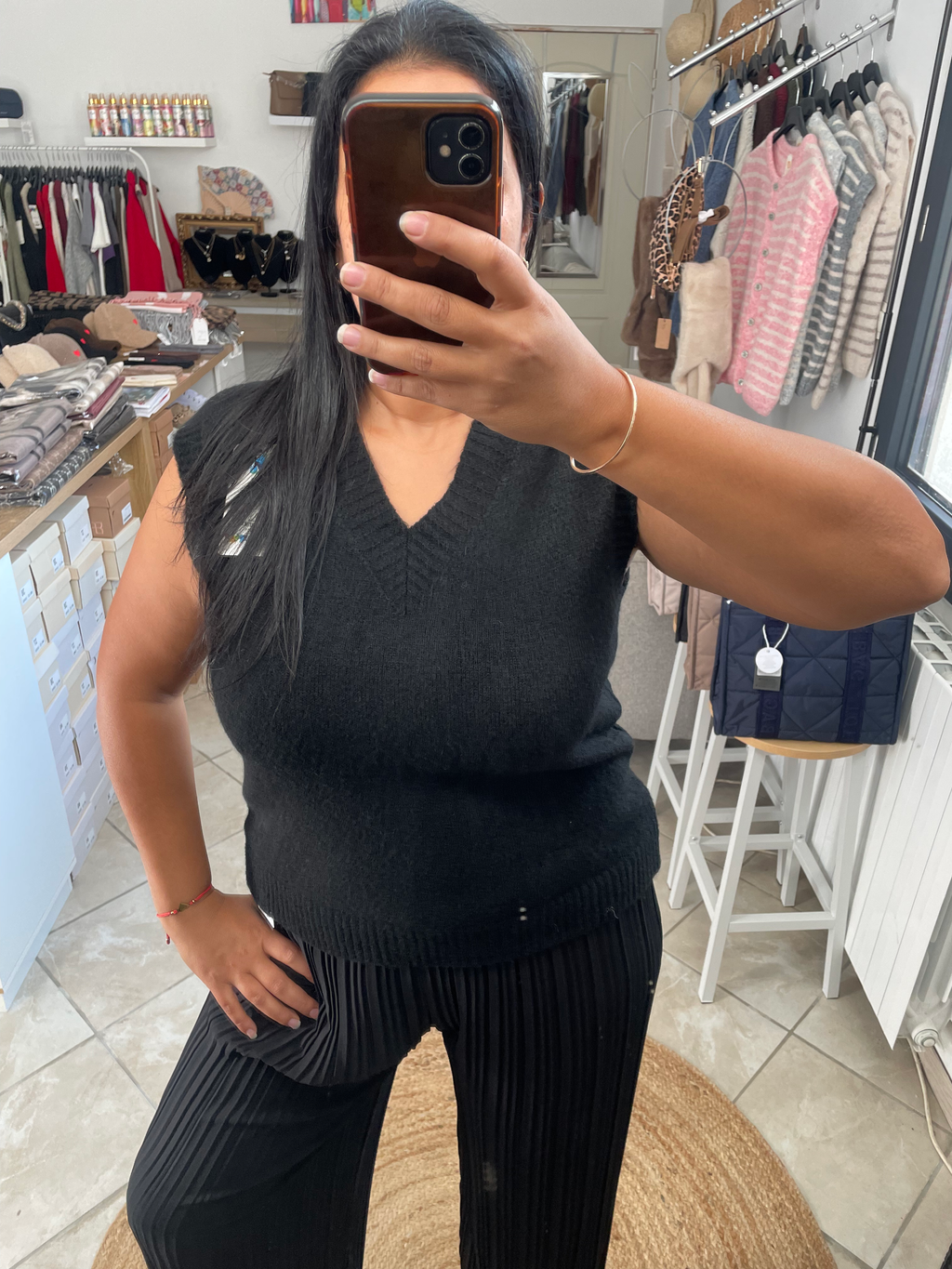 PULL NINA NOIR image 2