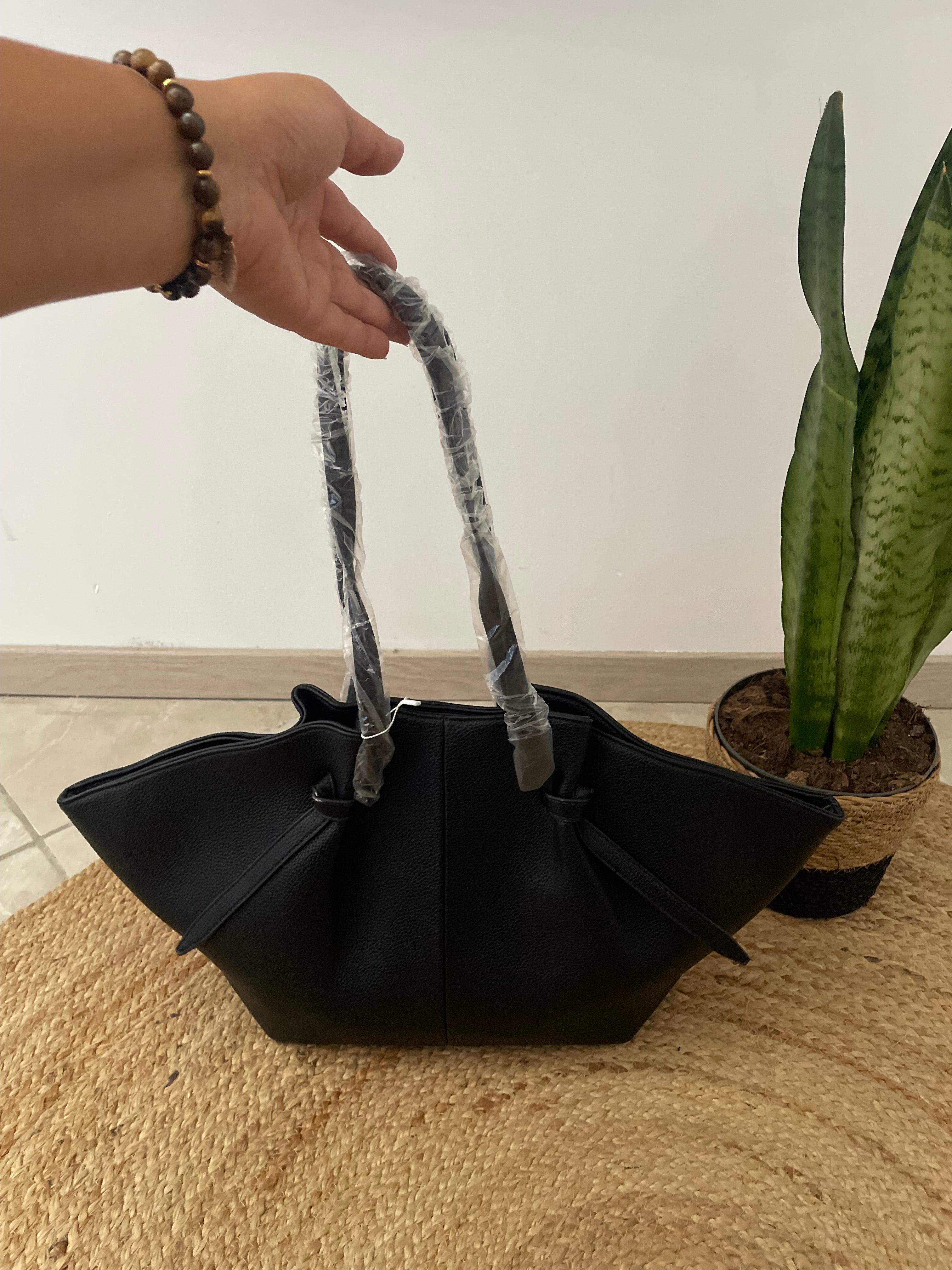 Grand sac noir style Polène