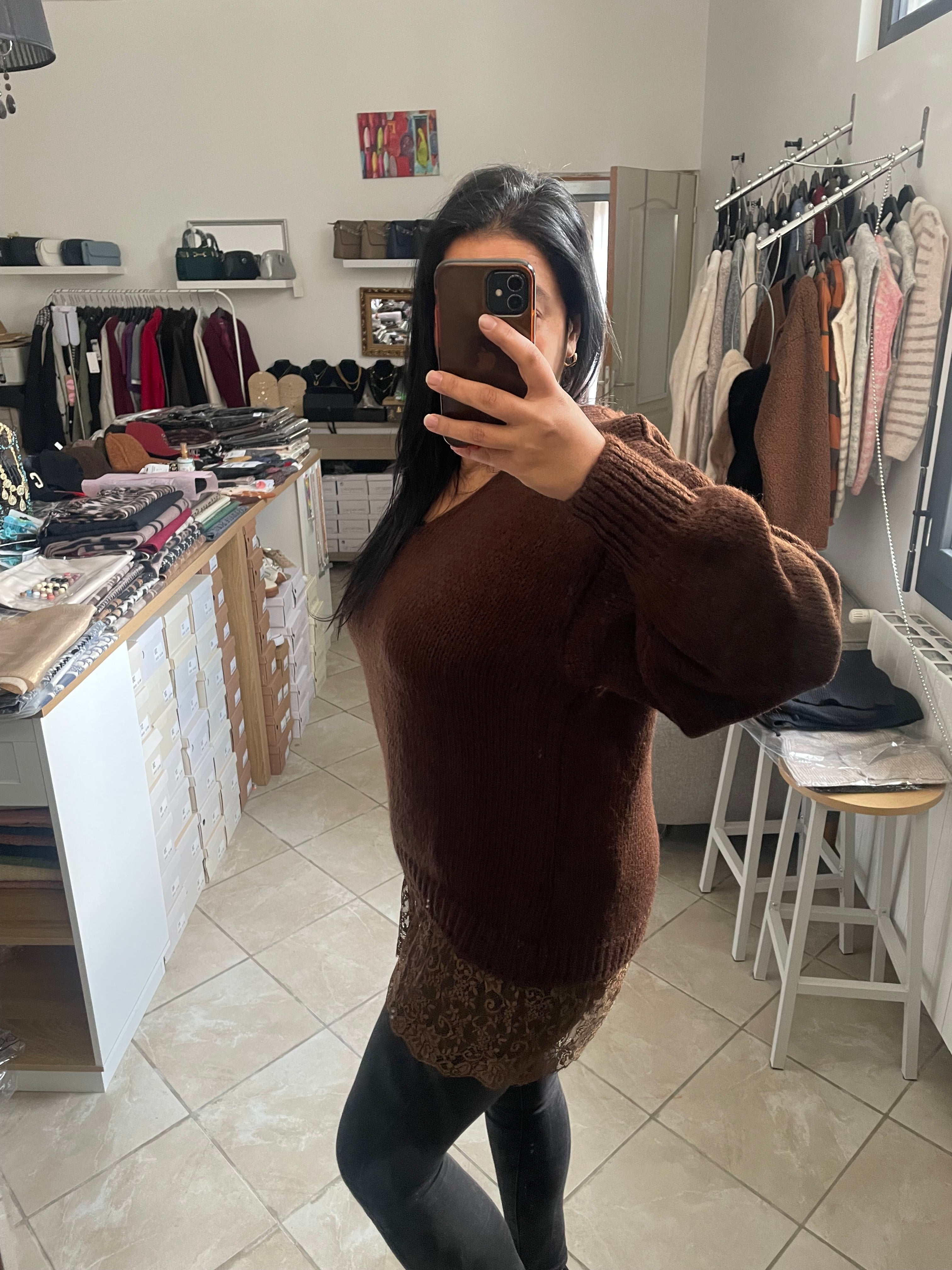 Pulls avec dentelle marron