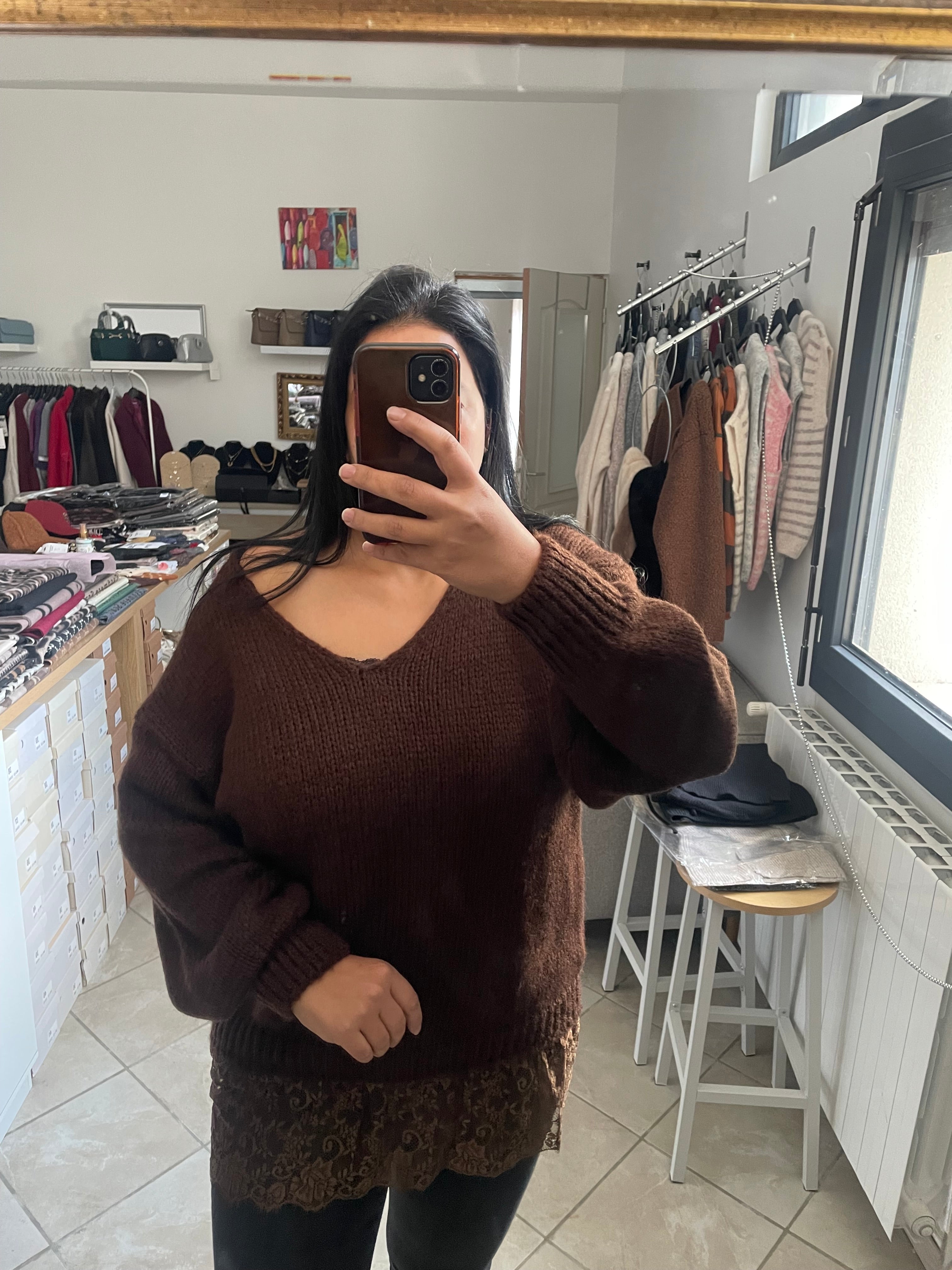 Pulls avec dentelle marron