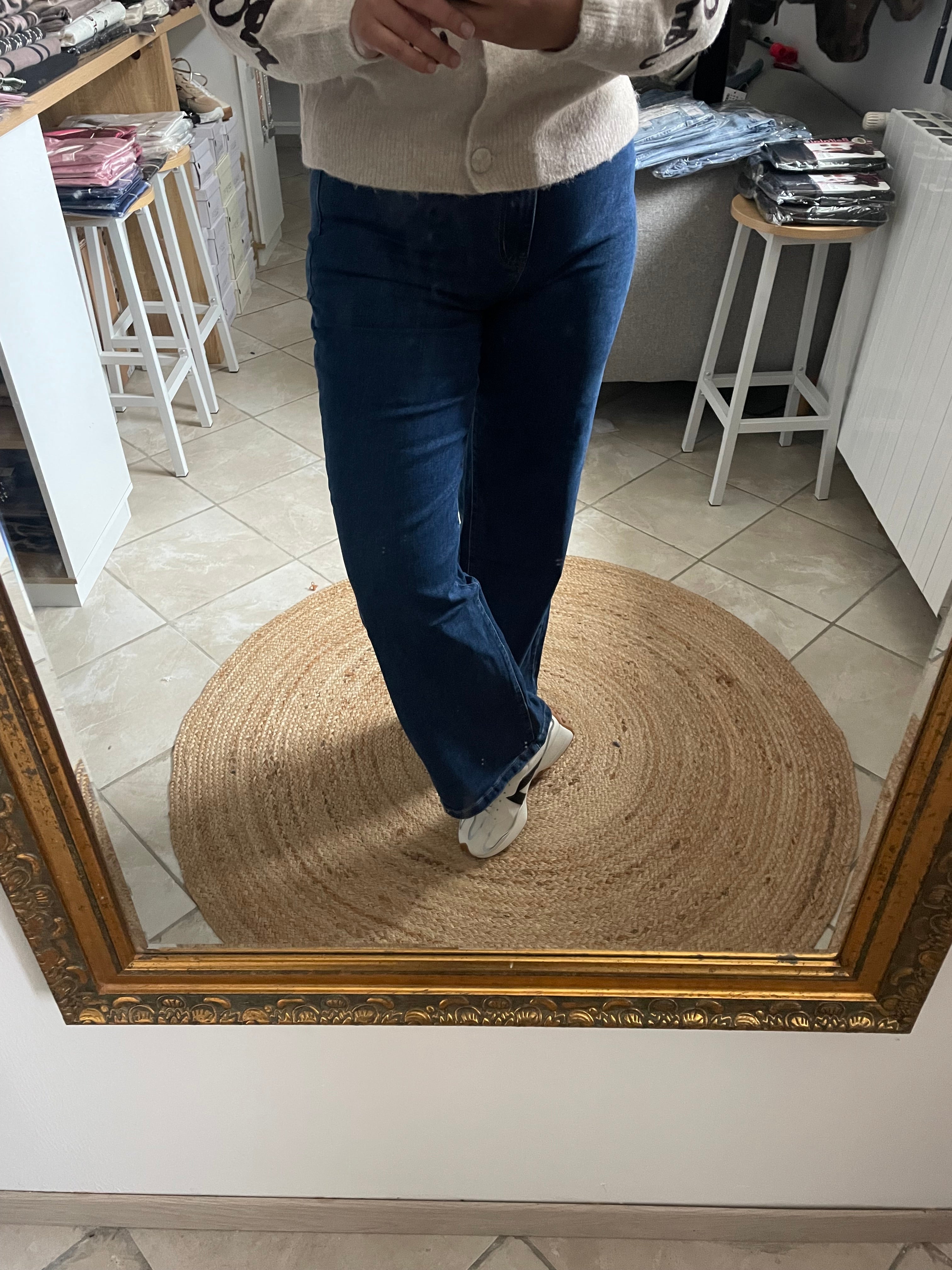 Jean Iris coupe ballon femme taille haute – Tendance & confort | Beautiful by K