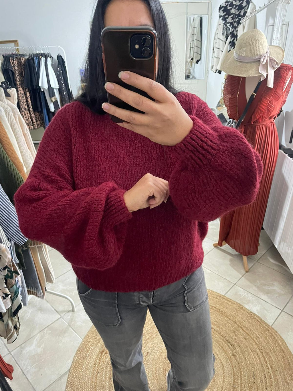 PULL LEANNE BORDEAU image 0