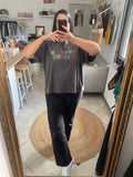 T-shirt love is a feeling anthracite  image 0