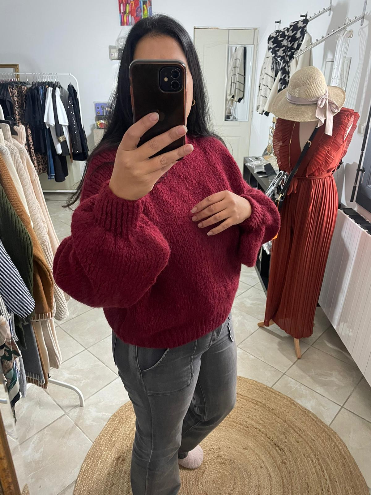 PULL LEANNE BORDEAU image 1